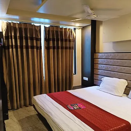 Hotel Gauranga Nearest New Delhi Railway Station Exterior photo