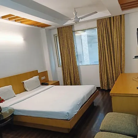 Hotel Gauranga Nearest New Delhi Railway Station Exterior photo