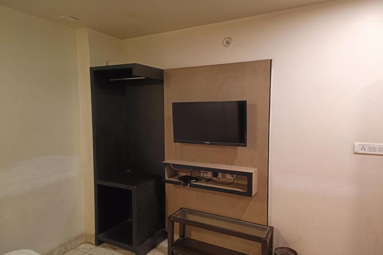 Gauranga Nearest Railway Station Apartment